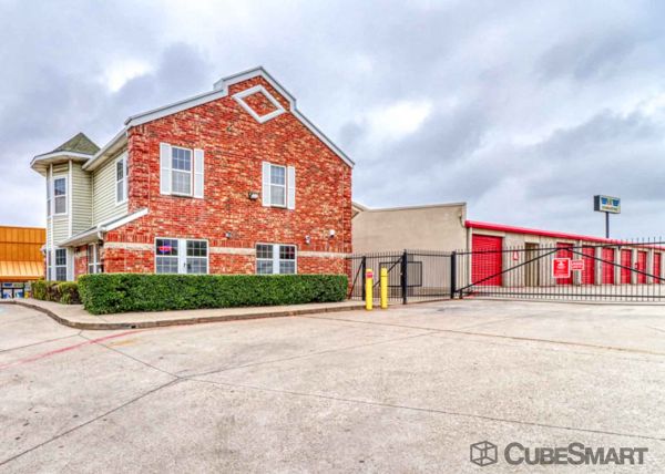 Photo of CubeSmart Self Storage - Dallas - 4097 Rosemeade Parkway