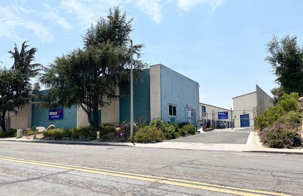 Photo of StaxUP Storage - Alpine Tavern