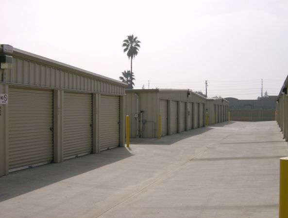 Ellis Storage at Tully and Silverwood RV Parking 3719 Tully Road Modesto, CA - Photo 6