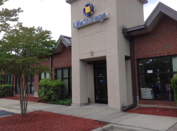 Life Storage - Cary - Davis Grove Circle 302 Davis Grove Cir Cary, NC - Photo 1