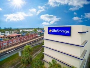 Photo of Life Storage - Miami - Southwest 81st Terrace