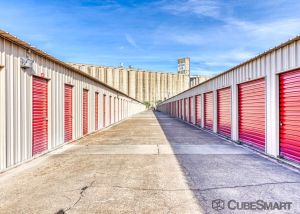 Photo of CubeSmart Self Storage - Saginaw - 419 N Saginaw Blvd