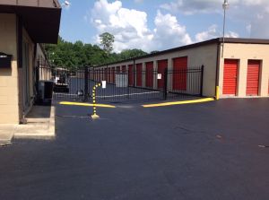 Photo of Pioneer Stor N Lock