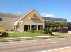 Photo of Life Storage - Houston - Richmond Avenue