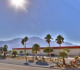 Photo of iStorage Desert Hot Springs