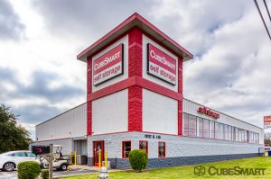 Photo of CubeSmart Self Storage - Austin - 10707 N Interstate 35