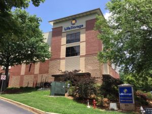Photo of Life Storage - Atlanta - Crown Pointe Parkway