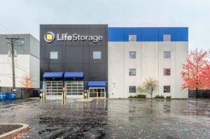 Photo of Life Storage - Chicago - West Addison Street
