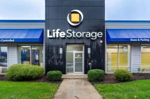 Photo of Life Storage - Chicago - West Addison Street