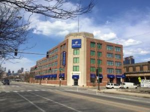 Photo of Life Storage - Chicago - South State Street