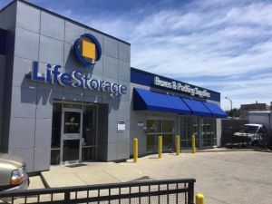 Photo of Life Storage - Chicago - 4014 West Grand Avenue