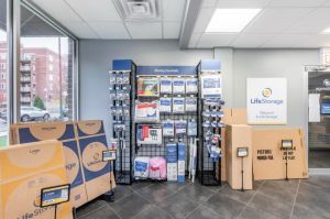 Photo of Life Storage - Chicago - West Diversey Avenue