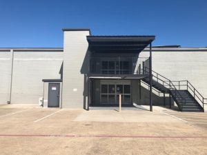 Photo of Life Storage - Dallas - South Good Latimer Expressway