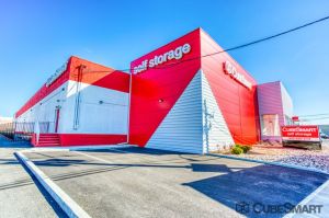 Photo of CubeSmart Self Storage - Linden - 1051 Edward Street