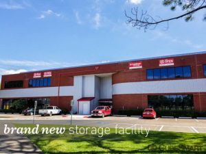 Photo of CubeSmart Self Storage - Houston - 555 Bay Area Blvd