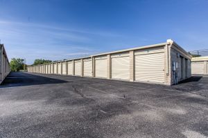 Photo of iStorage Bloomfield Michigan