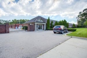 Photo of iStorage Dearborn Heights