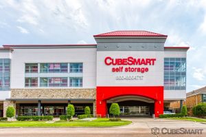 Photo of CubeSmart Self Storage - Houston - 5321 Richmond Ave