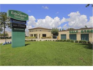Photo of Extra Space Storage - Tampa - W Hillsborough Ave