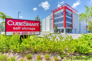 Photo of CubeSmart Self Storage - Fort Lauderdale - 5601 NE 14th Ave