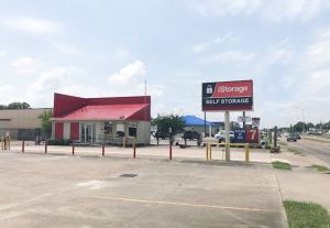 Photo of iStorage Deer Park - Center St.