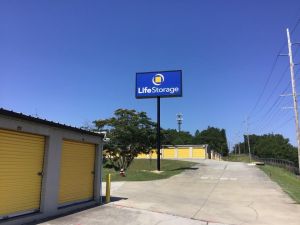 Photo of Life Storage - Columbia - Parklane Road