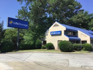 Photo of Life Storage - Columbia - Parklane Road