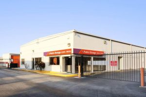 Photo of Public Storage - Oakland Park - 1650 W Oakland Park Blvd