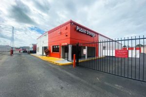 Photo of Public Storage - Oakland Park - 1650 W Oakland Park Blvd