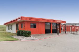 Photo of Public Storage - Irving - 3501 Country Club Road North