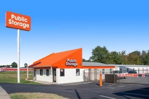 Photo of Public Storage - Charlotte - 5748 N Tryon Street
