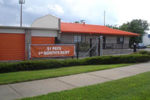 Photo of Public Storage - Shelby Township - 2100 W Utica Road