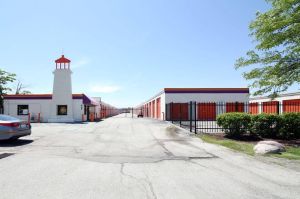 Photo of Public Storage - Rolling Meadows - 945 Rohlwing Road