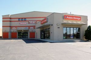 Photo of Public Storage - Lincolnwood - 3501 W Touhy Ave