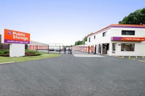 Photo of Public Storage - Arlington Heights - 903 E Algonquin Road