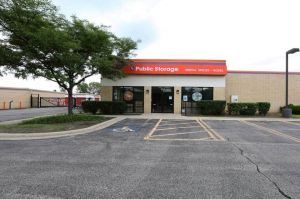Photo of Public Storage - Schaumburg - 777 W Wise Road
