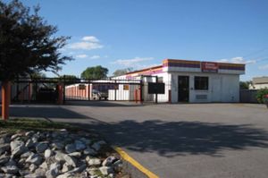 Photo of Public Storage - Huntsville - 2902 Drake Ave SW