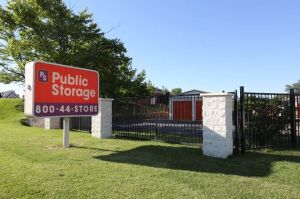 Photo of Public Storage - Geneva - 1040 E State Street