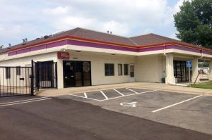 Photo of Public Storage - Burnsville - 2000 Old County Rd, 34th Place