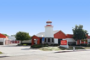Photo of Public Storage - Costa Mesa - 1604 Newport Blvd