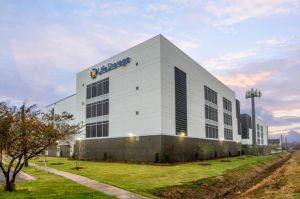 Photo of Life Storage - Kenner - 720 Clay Street