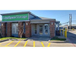 Photo of Extra Space Storage - Dallas - 3335 Northwest Hwy