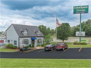 Photo of Extra Space Storage - Cincinnati - Glencrossing Way