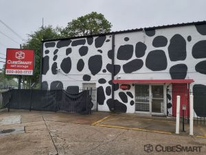 Photo of CubeSmart Self Storage - TX Houston Mangum Rd