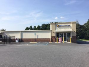 Photo of Life Storage - Cumming - 2016 Atlanta Highway