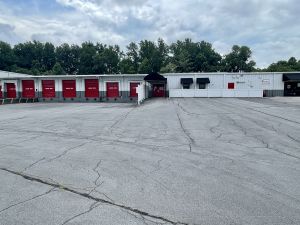 Photo of 10 Federal Self Storage - 410 Princeton Rd, Johnson City, TN 37601
