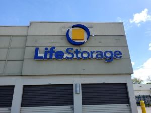Photo of Life Storage - West Hartford - 580 New Park Avenue