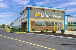 Photo of Life Storage - Niagara Falls - 2590 Military Road
