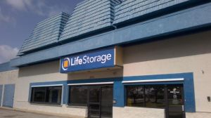 Photo of Life Storage - Hollywood - 500 South State Road 7