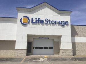 Photo of Life Storage - Cedar Rapids - 2100 Edgewood Road Southwest